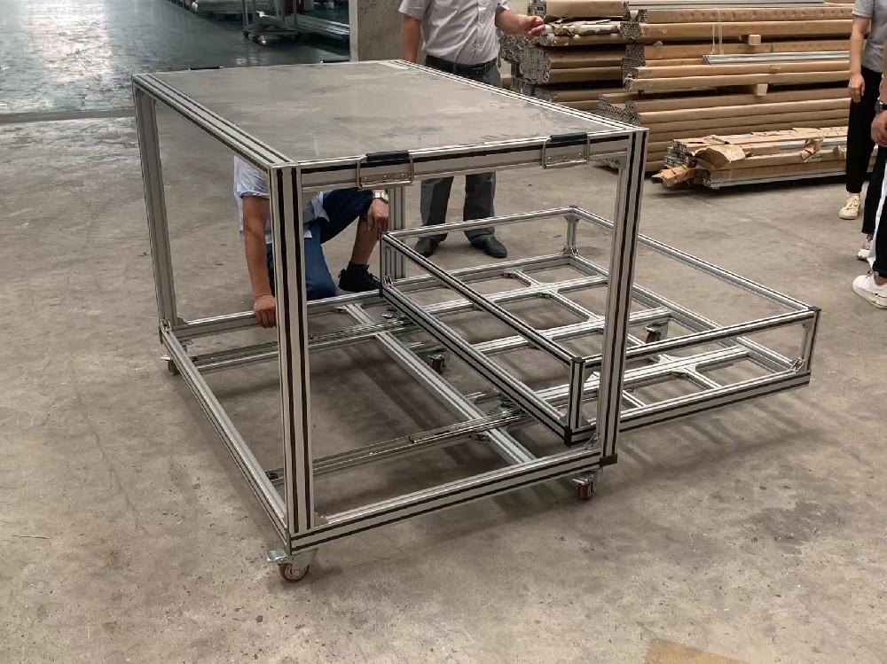 鋁型材移動設(shè)備架